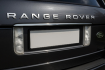 Range Rover III L322 2002–2012 Letvica nad registrsko tablico (Carmos, nerjaveče jeklo) fotografija 1