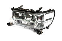 Toyota Land Cruiser 200 2007–2021 Levi sprednji žaromet 2016+ (Standart) fotografija 2