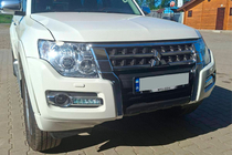 Mitsubishi Pajero Wagon IV 2006–2021 OEM sprednji žarometi (2 kos) fotografija 1