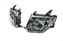Mitsubishi Pajero Wagon IV 2006–2021 OEM sprednji žarometi (2 kos) fotografija 7