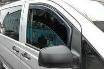 Mercedes Vito W639 2004–2014 Vetrni deflektorji za okna, vstavni Niken Luxury (2 kos) fotografija 9