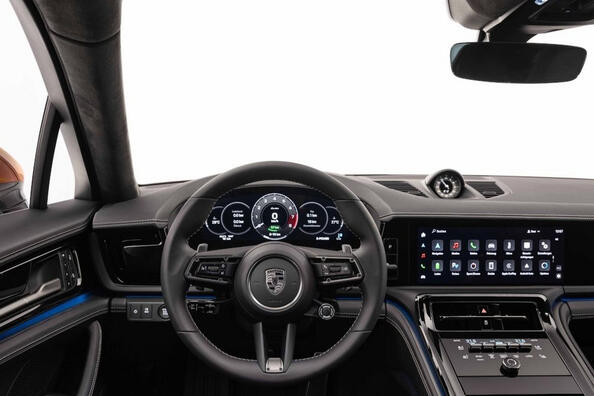 Porsche Panamera Turbo tretje generacije: razkošje in moč v enem avtu Fotografija 5