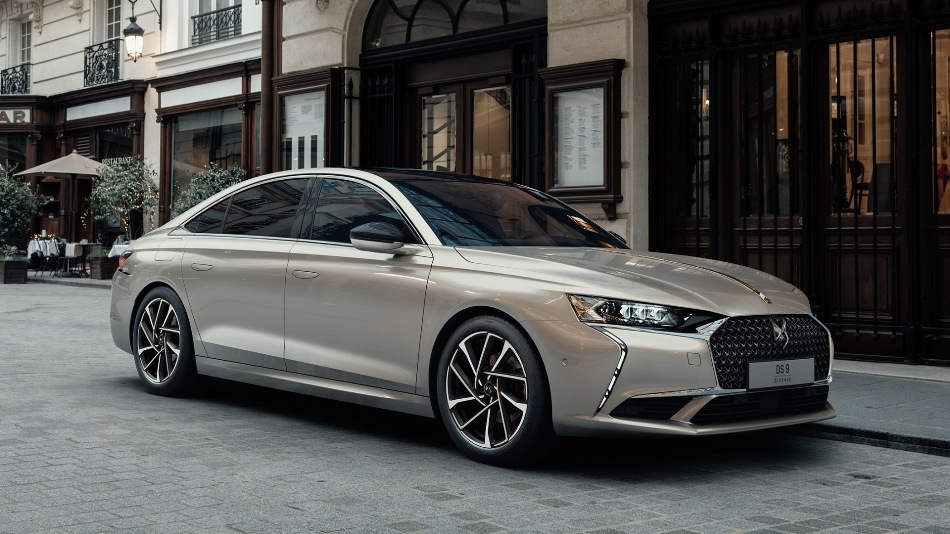 Test: francoska premium limuzina DS 9