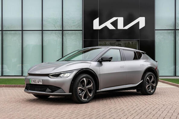 KIA EV6: pregled električnega križanca