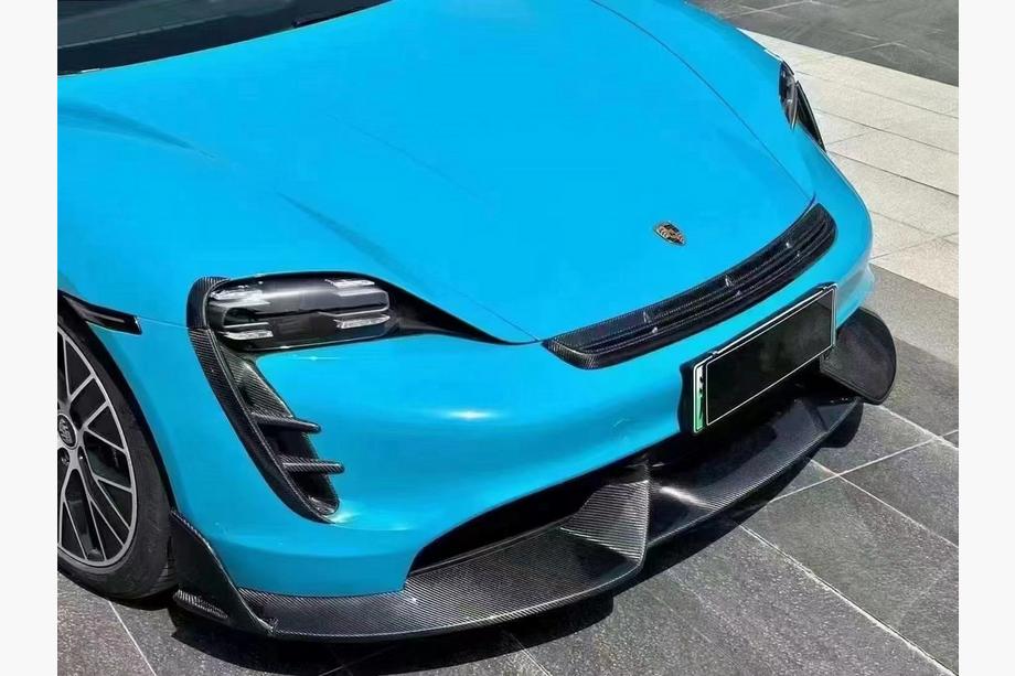 Porsche Taycan 2019– Komplet bodykita Image