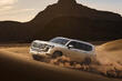 Toyota Land Cruiser 300: pregled legendarnega SUV-ja fotografija 2
