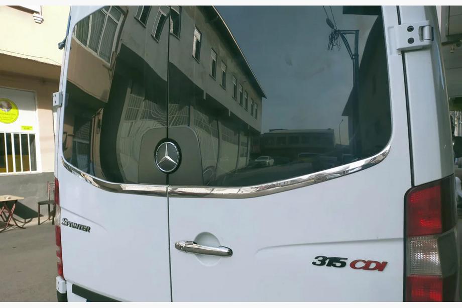 Mercedes Sprinter W906 2006–2018 Obroba zadnjega stekla Carmos (2 kos, nerjavno jeklo) Image