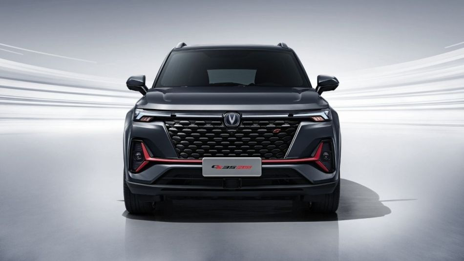 Changan CS35 Plus: prenovljeni kompaktni križanec