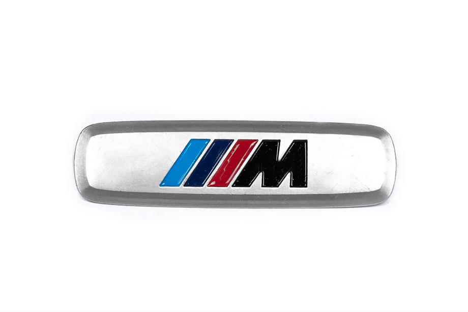 BMW Aluminijasta značka za avtomobilske preproge (1 kos, M Series) Fotografija 1