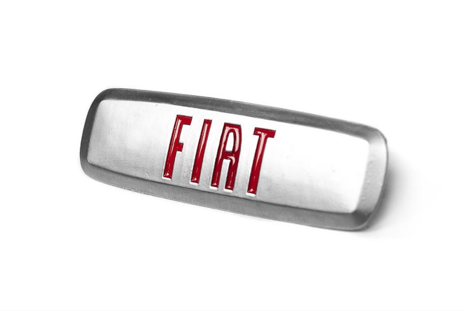 Fiat Aluminijasta značka za avtomobilske preproge (1 kos) Fotografija 2