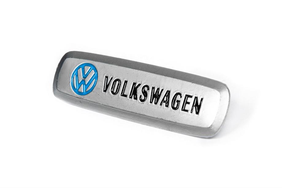 Volkswagen Aluminijasta značka za avtomobilske preproge (1 kos) Fotografija 2