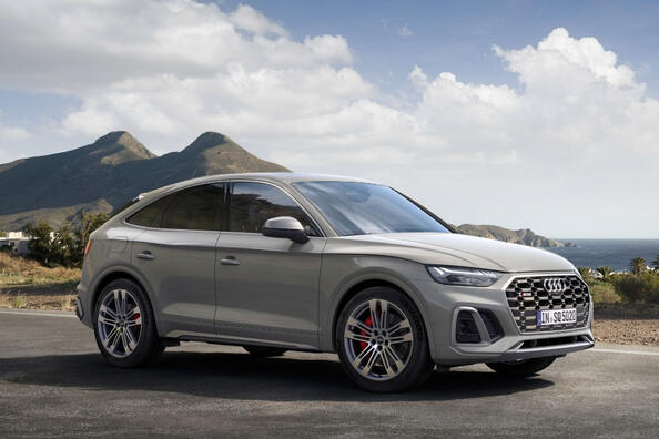 Pregled Audi SQ5 Sportback: stilski crossover z močnim značajem