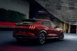 Ford Mustang Mach-E: pregled visokozmogljivega električnega križanca fotografija 4