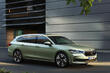 Pregled karavana Skoda Superb Combi 2024 fotografija 1