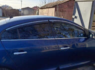 Renault Fluence 2009–2016 Vetrni deflektorji oken s kromirano letvico (4 kos, Niken) fotografija 6