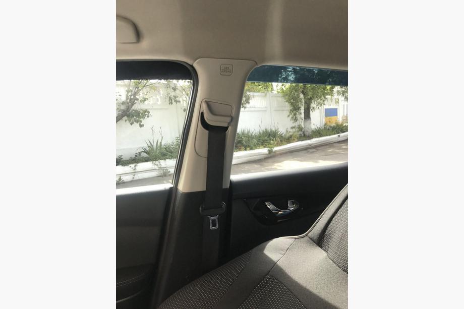 Nissan Qashqai 2014–2021 Razprodaja Deflektorji oken s kromom (4 kos, Sunplex Chrome) Image
