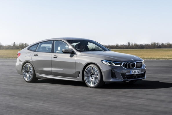 Test visokotehnološkega liftbacka BMW 6 Series Gran Turismo Fotografija 2