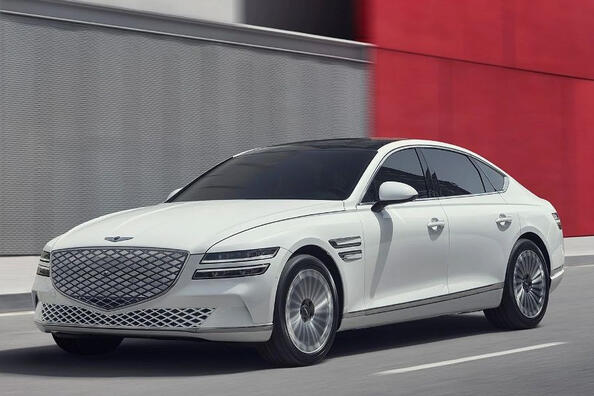 Test limuzine Genesis G80 Electrified: razkošje na elektriko