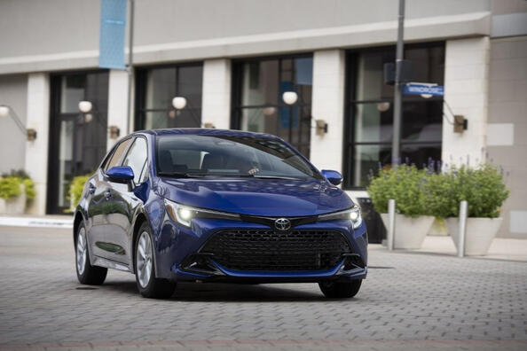 Toyota Corolla Hatchback: posodobitev priljubljenega kombilimuzina