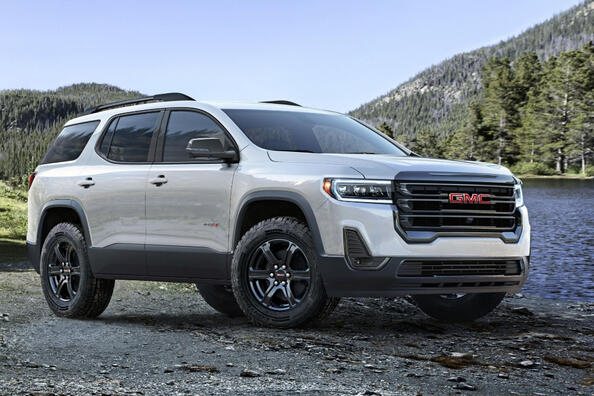 Pregled križanca GMC Acadia II generacije