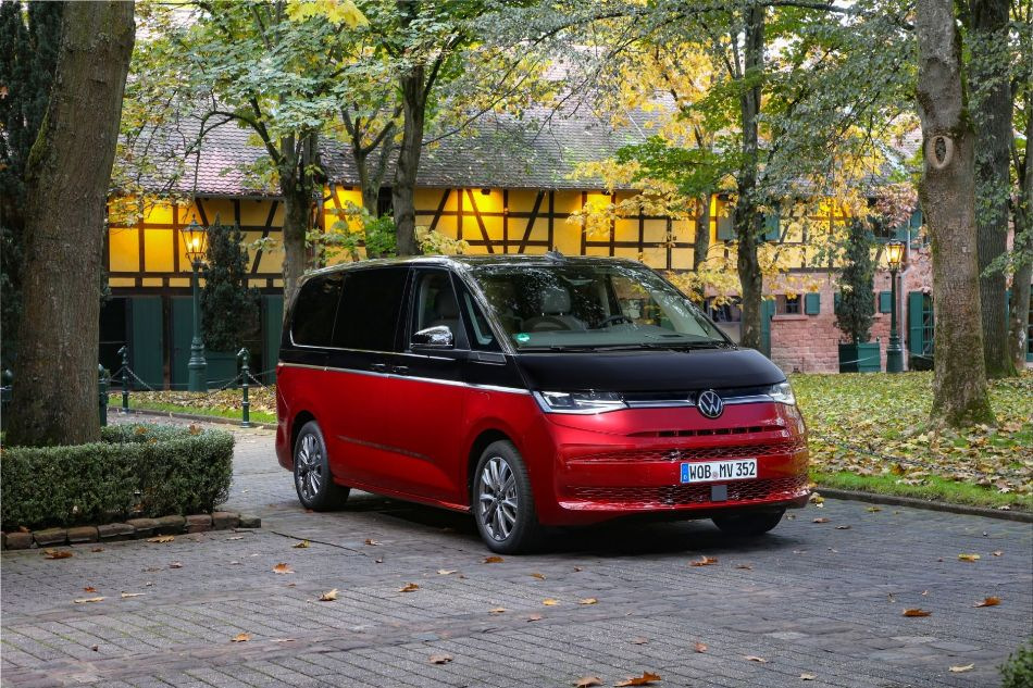 Volkswagen Multivan T7: vrnitev legende v novi podobi