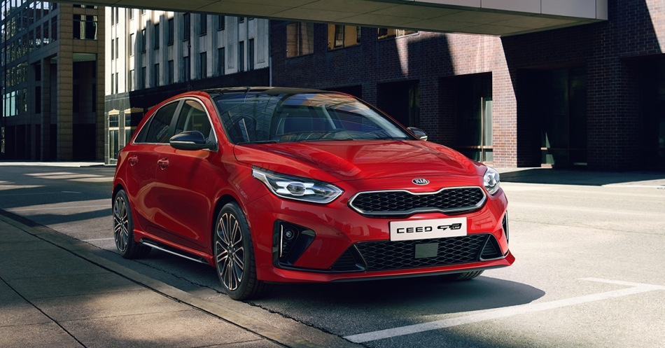 KIA Ceed GT: posodobljeni hot hatch za vozniške navdušence