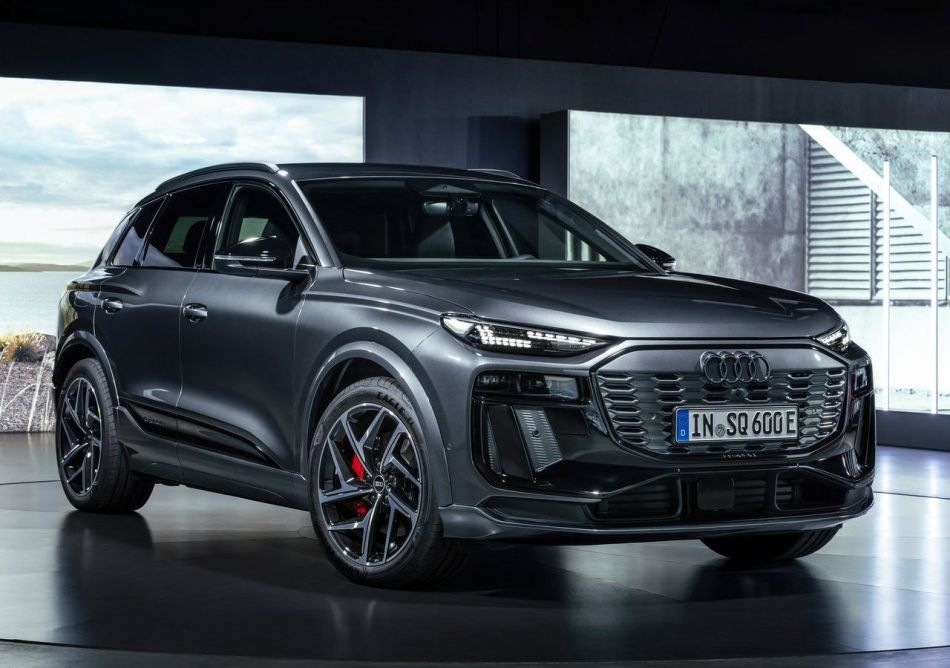 Test novega električnega križanca Audi SQ6 e-tron 2024
