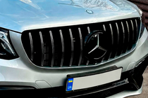 Mercedes GLE/ML class W166 2011–2018 Sprednja emblem pod steklom, črn okvir a0008880111 (za GLE) fotografija 2