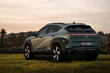 Test Hyundai KONA 2023: kompaktni križanec je večji in bolj tehnološki fotografija 3
