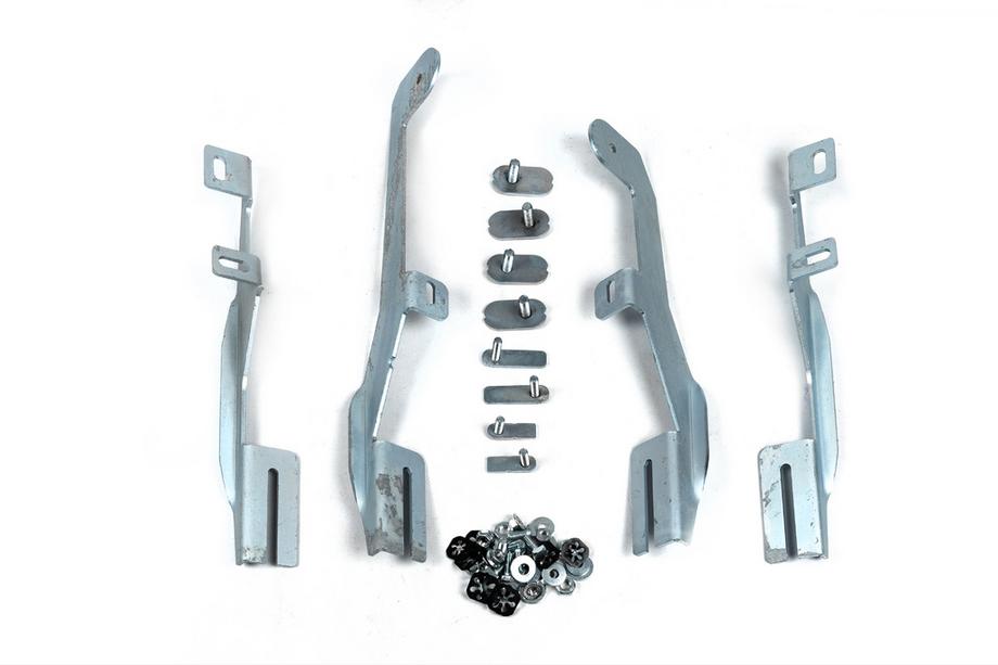 Ford Courier 2014–2023 Montažni komplet za bočne stopnice Image