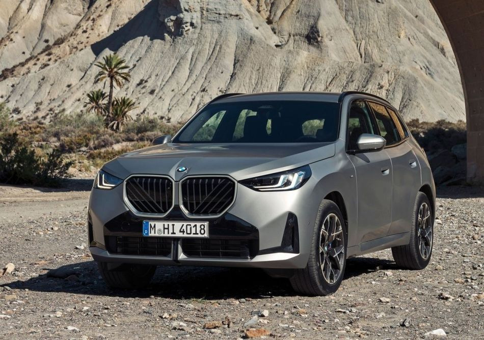 Pregled BMW X3 2024: bavarski crossover je večji in tehnološko naprednejši