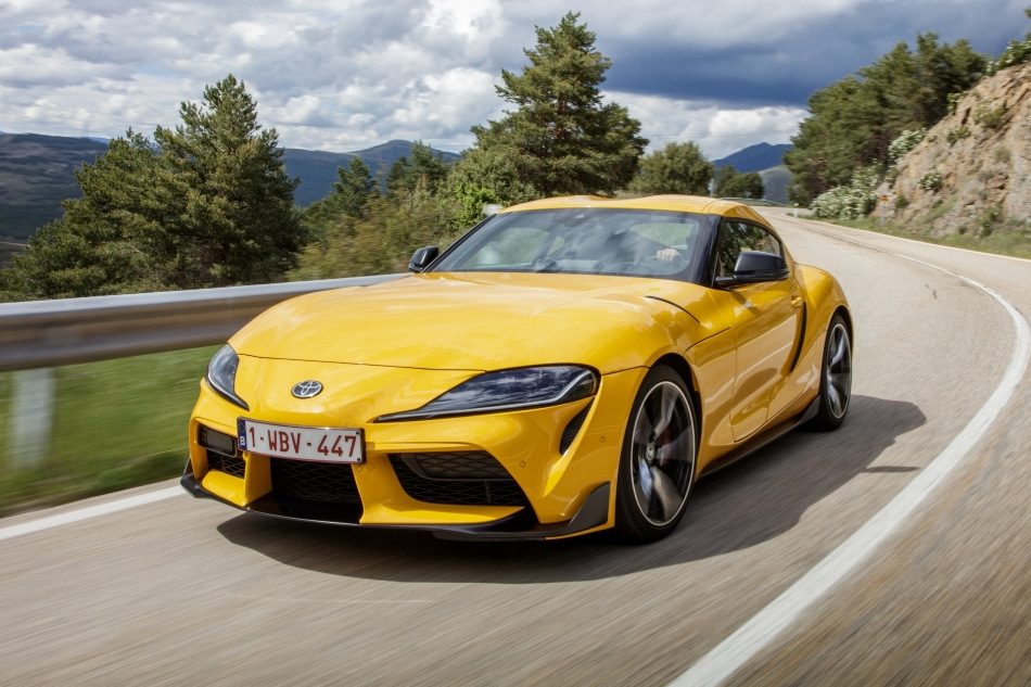 Pregled športnega kupeja Toyota Supra V generacije