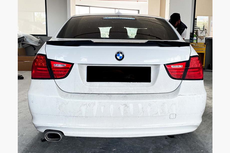 BMW serija 3 E90/E91 2005–2011 Spojler M4-Style (za E90, za lakiranje) Fotografija 13