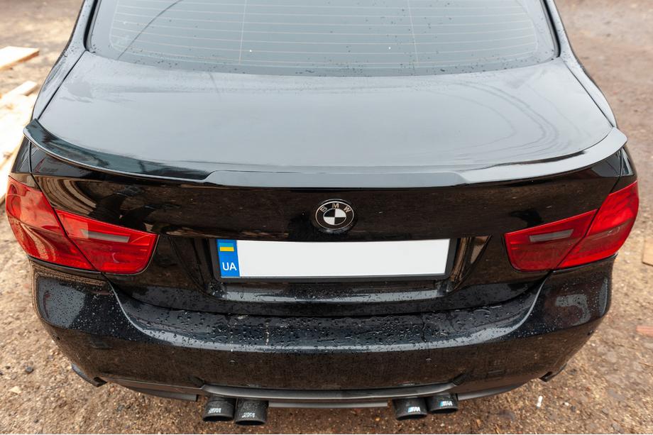 BMW serija 3 E90/E91 2005–2011 Spojler M4-Style (za E90, za lakiranje) Fotografija 6