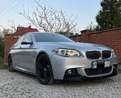 BMW serija 5 F10/F11 2010–2016 Lip spojler sprednjega odbijača DPT Lip V-1 (za M-Performance, sijajno črna) fotografija 1