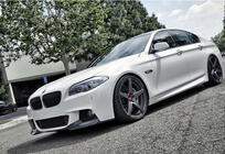 BMW serija 5 F10/F11 2010–2016 Lip spojler prednjega odbijača DPT Lip V-3 (za M-Performance, sijajno črna) fotografija 3