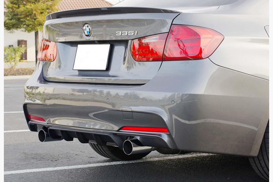 BMW serija 3 F30/F31 2012–2019 Zadnji difuzor DPT V-4 (za M Performance, sijajno črna) Image