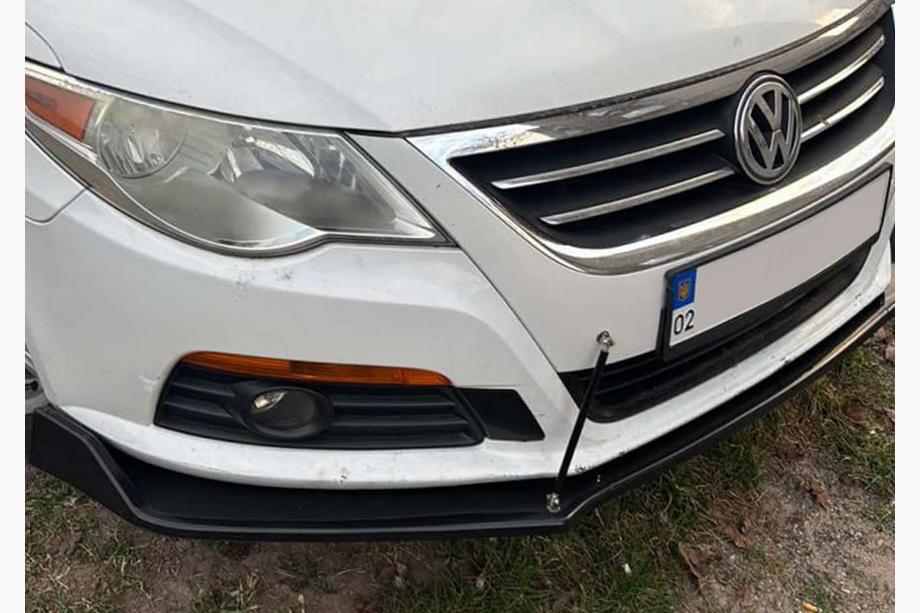 Univerzalni sprednji lip spojler DPT V-2 (ABS, črna visok sijaj) Fotografija 2