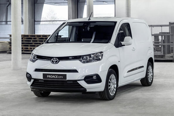 Pregled kompaktnega dostavnika Toyota Proace City Van