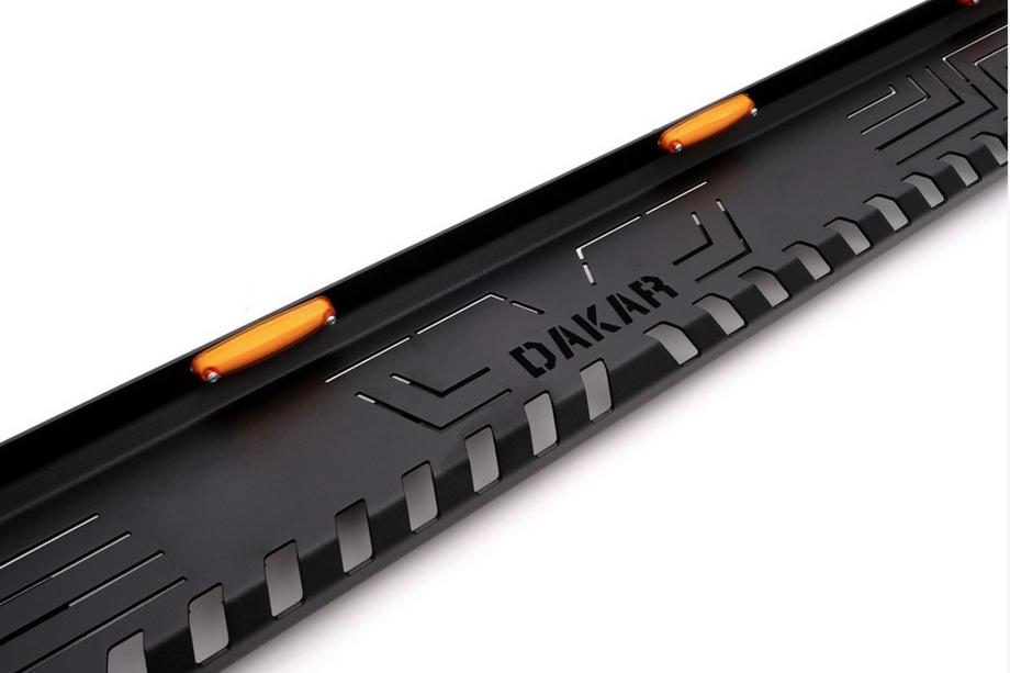 Mitsubishi L200 2015–2024 Dakar V1 stranske stopnice z LED (2019+, 2 kos, kovina) Fotografija 2