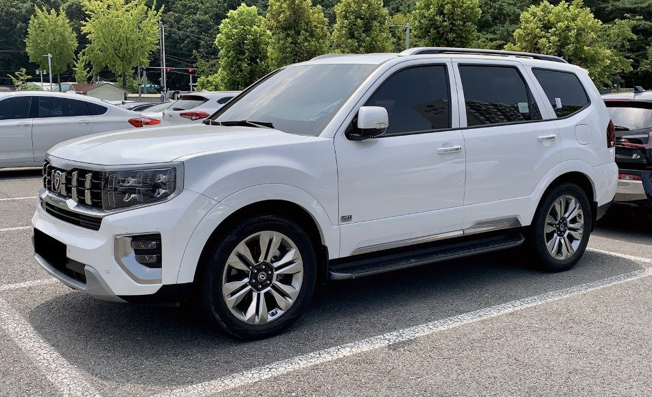 Kia Mohave: pregled posodobljenega polno velikega SUV-ja