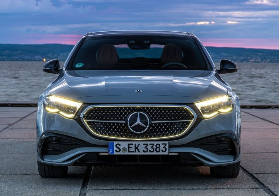 Mercedes-Benz E-Class 2023: pregled, nova dimenzija razkošja