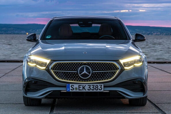 Mercedes-Benz E-Class 2023: pregled, nova dimenzija razkošja