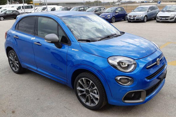 Pregled prenovljene različice crossoverja Fiat 500X
