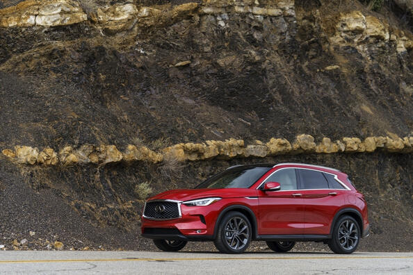 Infiniti QX50: sodoben križanec z inovativnimi tehnologijami Fotografija 2