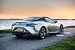 Lexus LC 500h: hibridni športni avtomobil fotografija 3