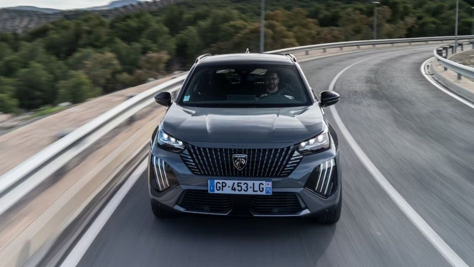 Prenova druge generacije Peugeot 2008 (2023)