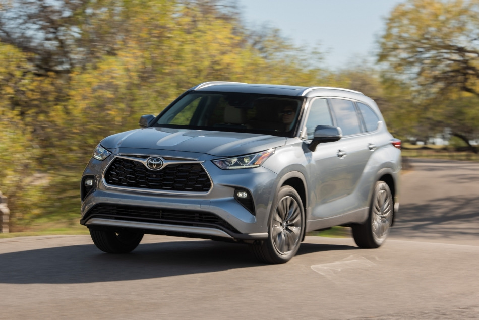 Pregled Toyota Highlander IV generacije: zanesljiv družinski križanec