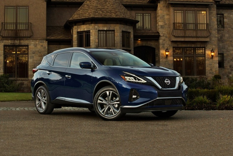 Pregled elegantnega in udobnega crossoverja Nissan Murano