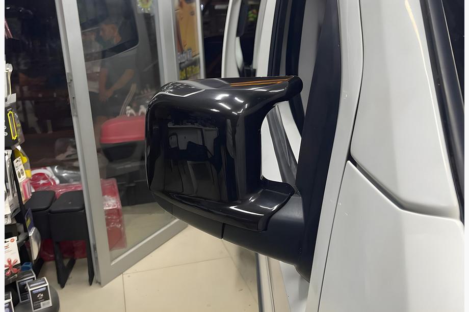 Fiat Fiorino/Qubo 2008–2024 Pokrovi ogledal BMW-Style (2 kos) Image